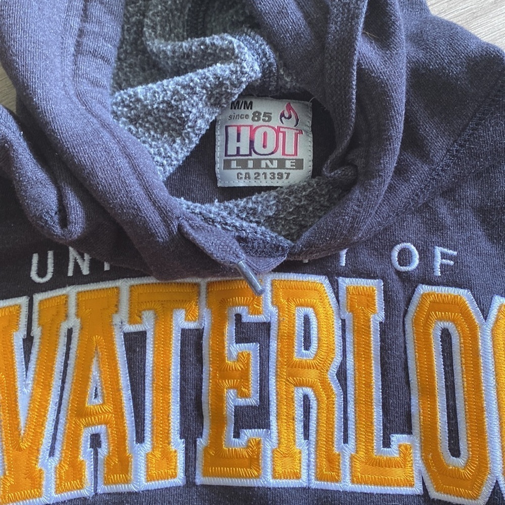 UNIVERSITY OF WATERLOO hoodie sweatshirt logo embroidered M Lot of 2 - Picture 3 of 6